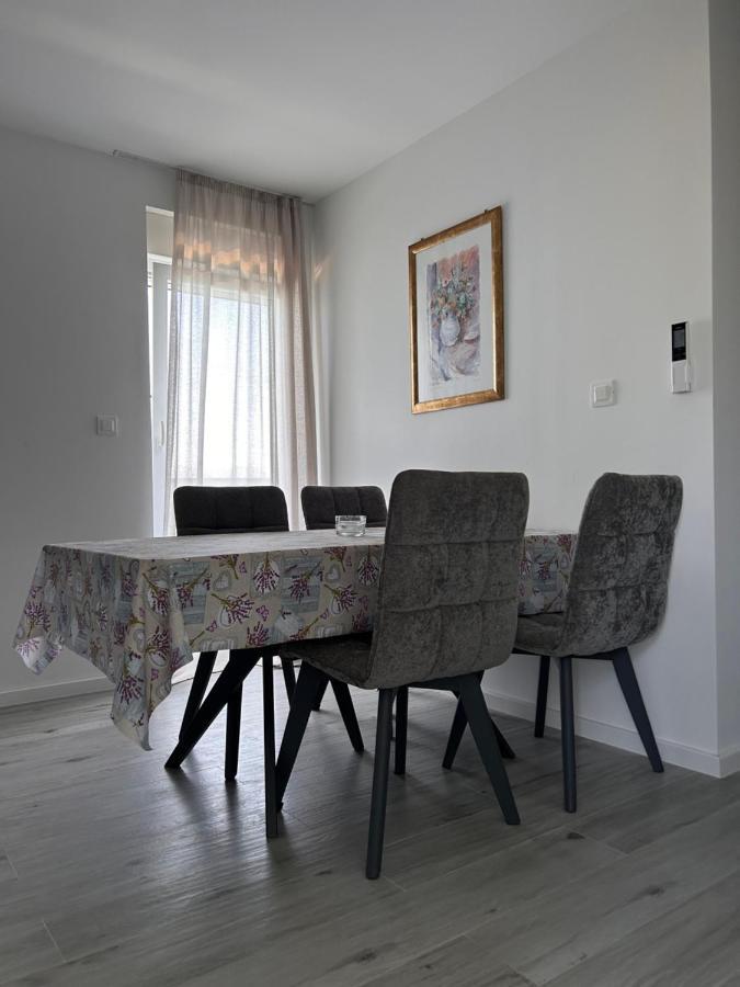 סלאטינה Apartment Rovci 2 מראה חיצוני תמונה